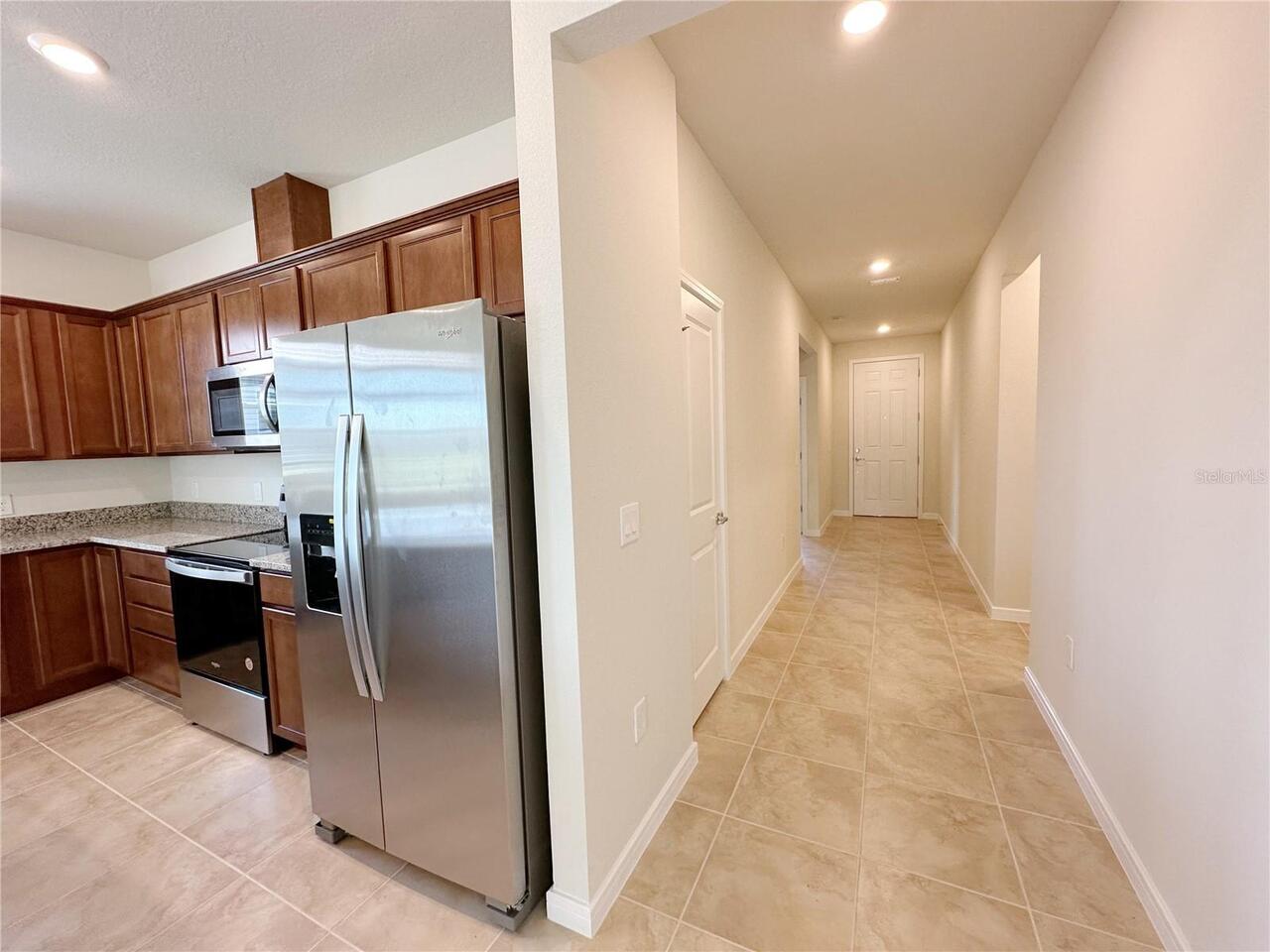 Listing Photo 10