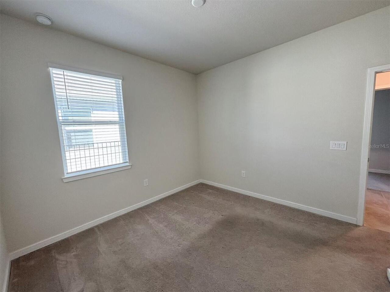 Listing Photo 33
