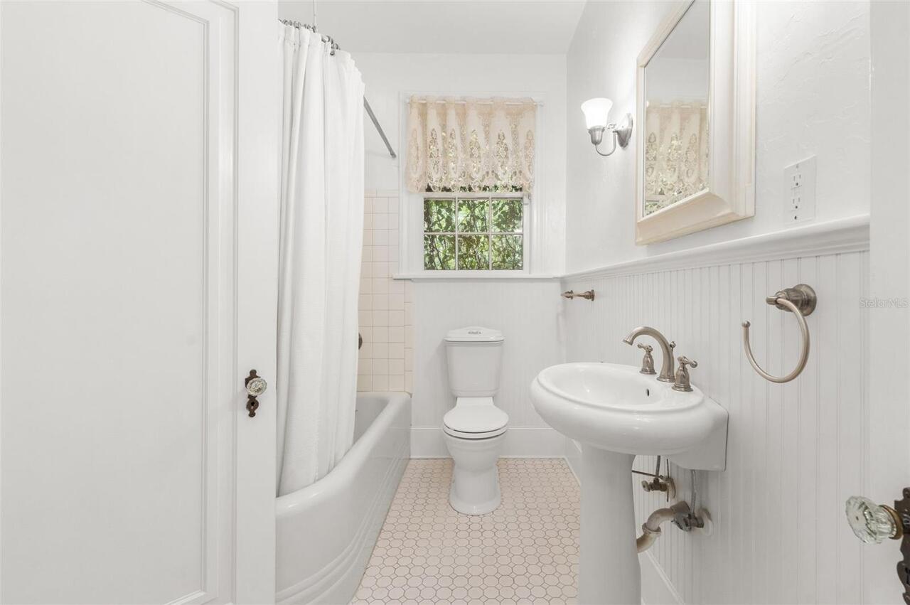 Listing Photo 18
