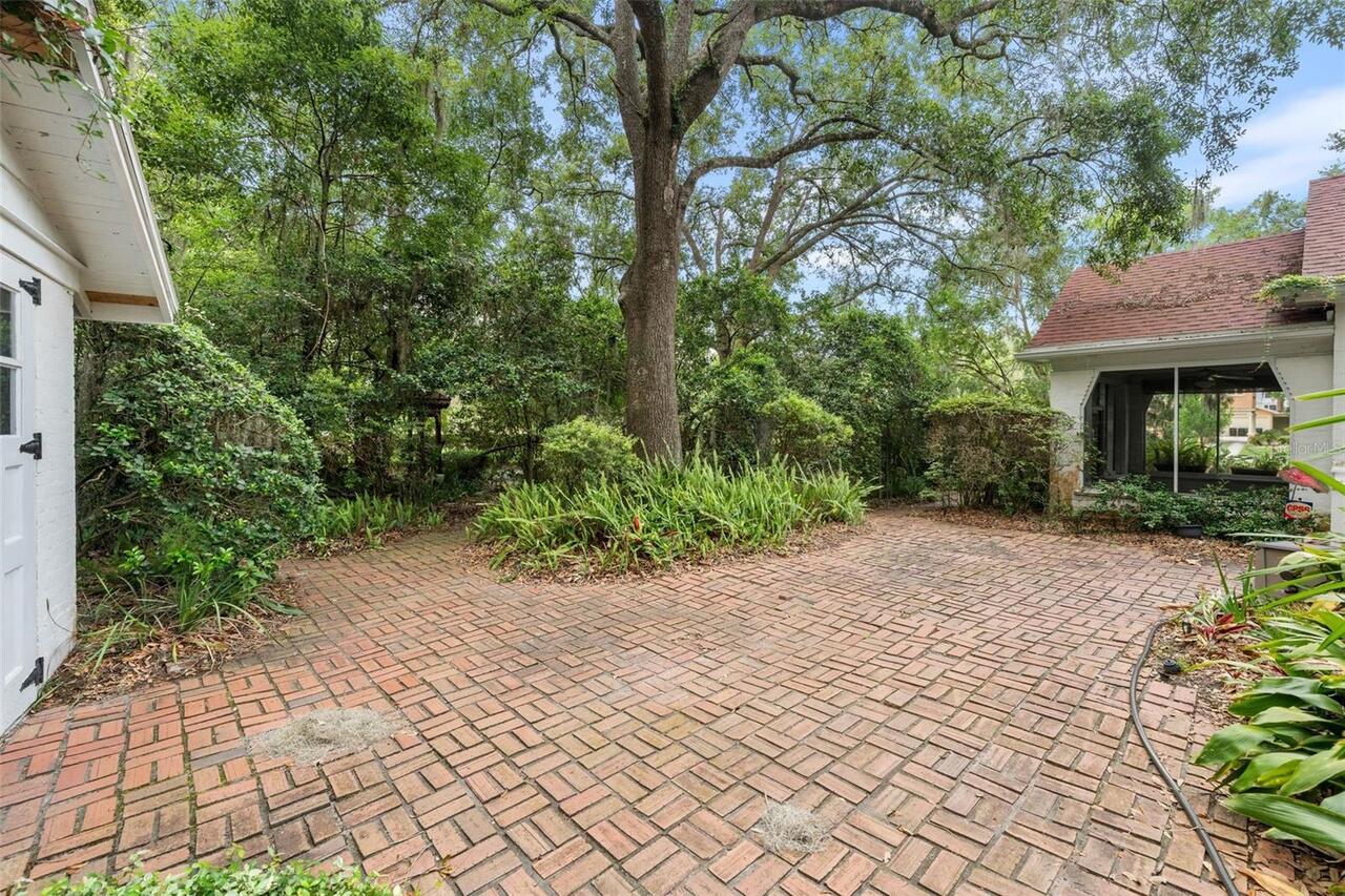 Listing Photo 28
