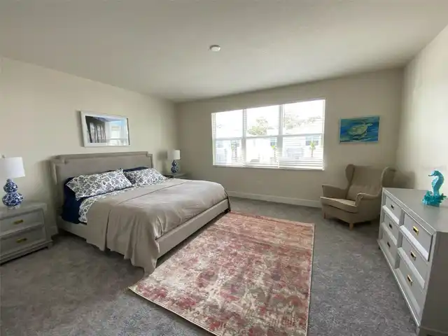 Listing Photo 14