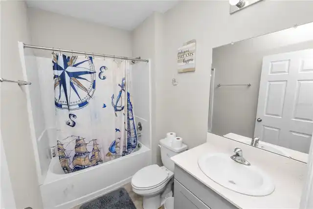 Listing Photo 16