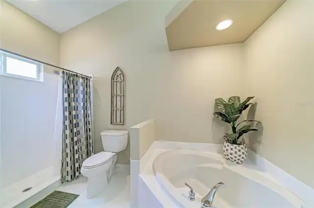 Listing Photo 23