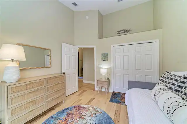 Listing Photo 28