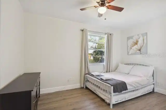 Listing Photo 23