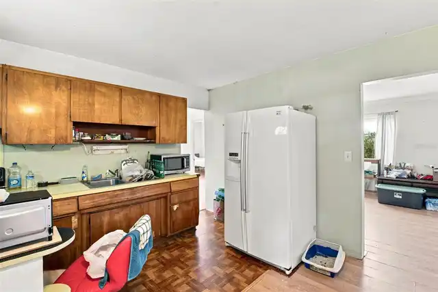 Listing Photo 16