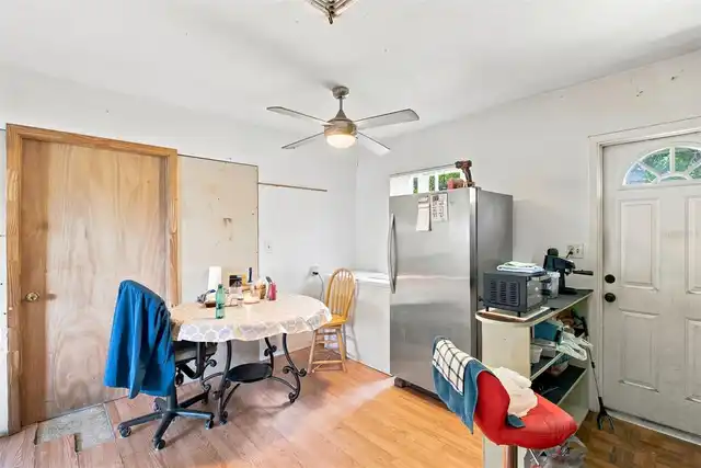 Listing Photo 17
