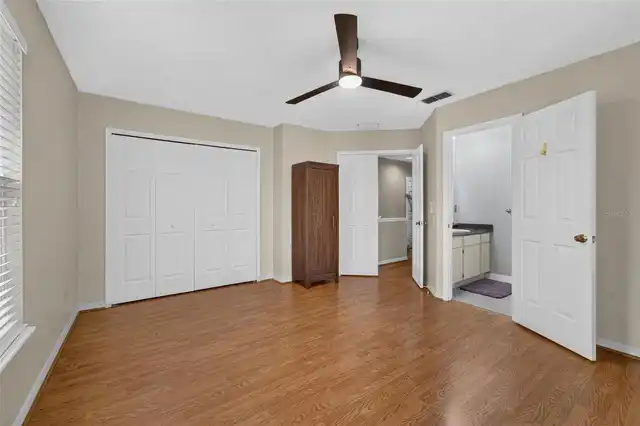 Listing Photo 29