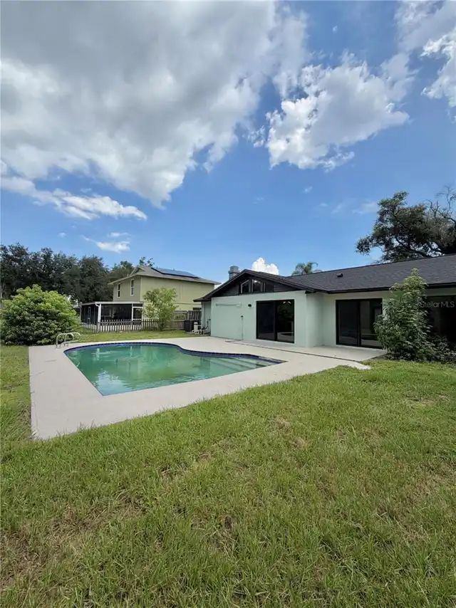 Listing Photo 32
