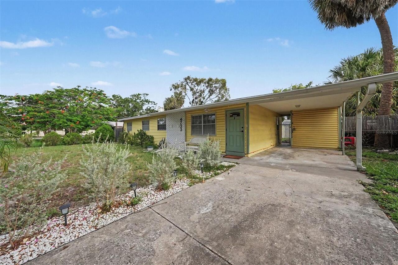 Listing Photo 8