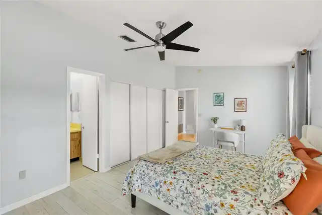 Listing Photo 14
