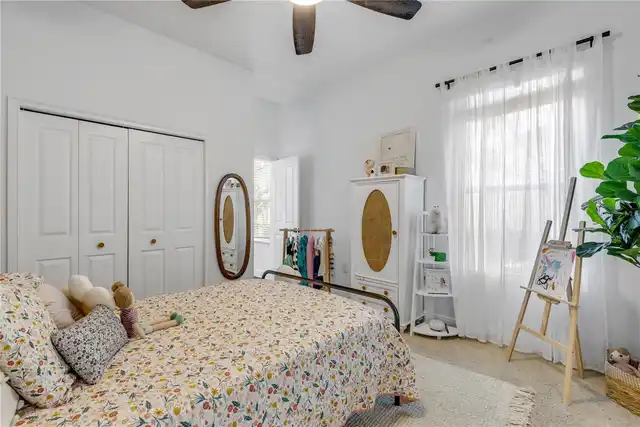 Listing Photo 14