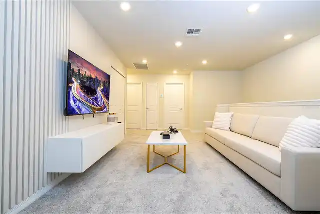 Listing Photo 29