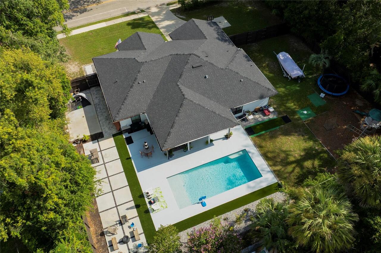 Listing Photo 18