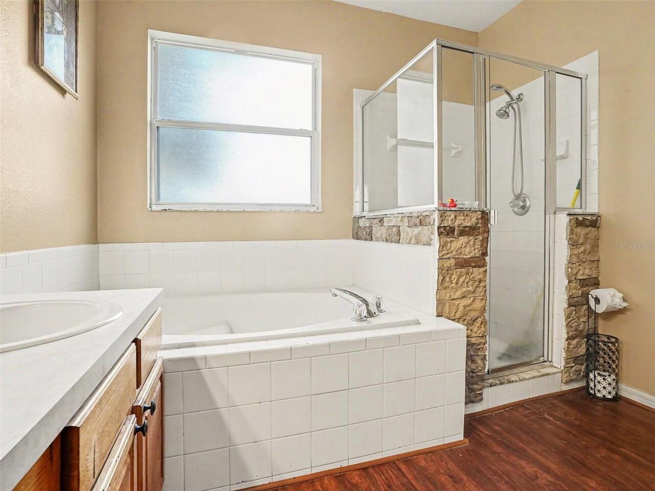 Listing Photo 18