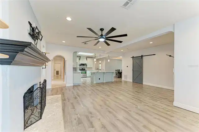 Listing Photo 19