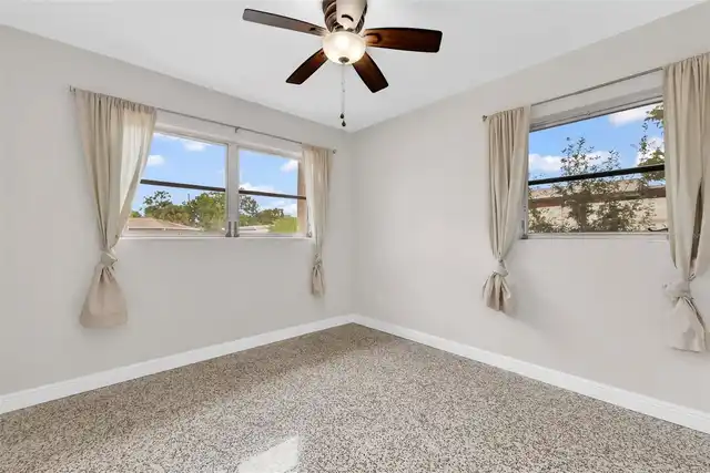 Listing Photo 32