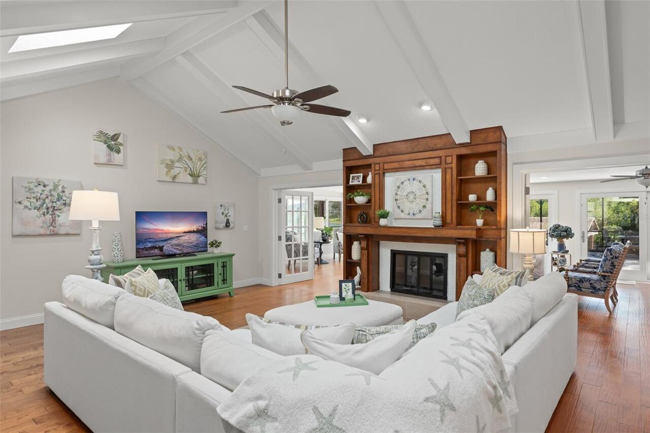 Listing Photo 9