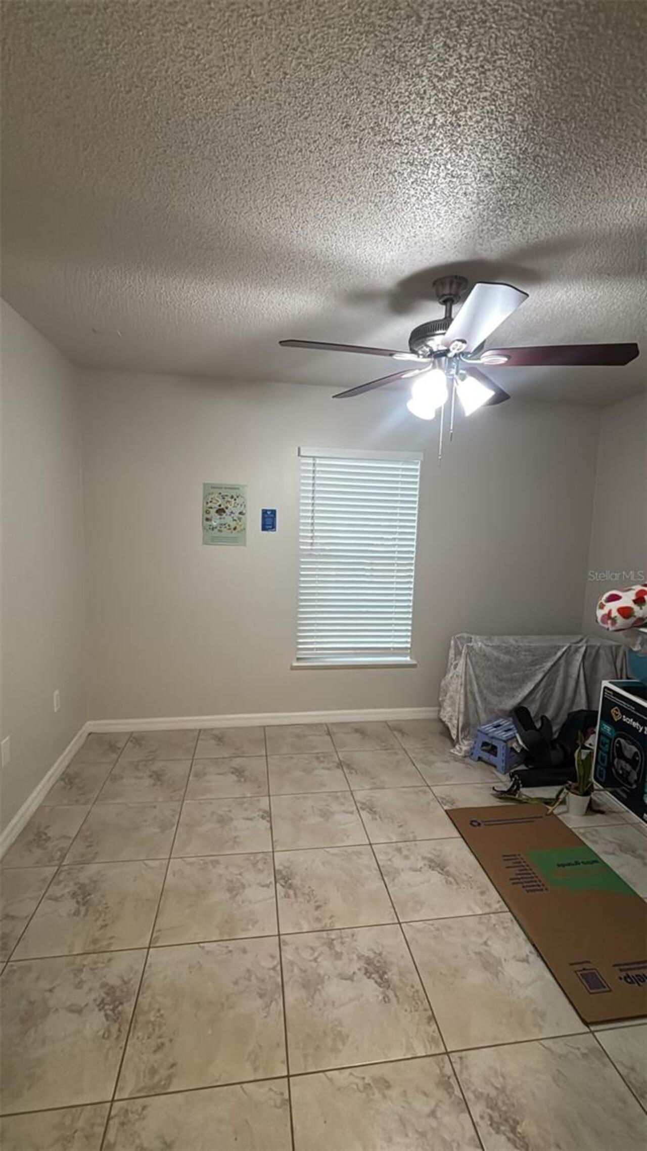 Listing Photo 9