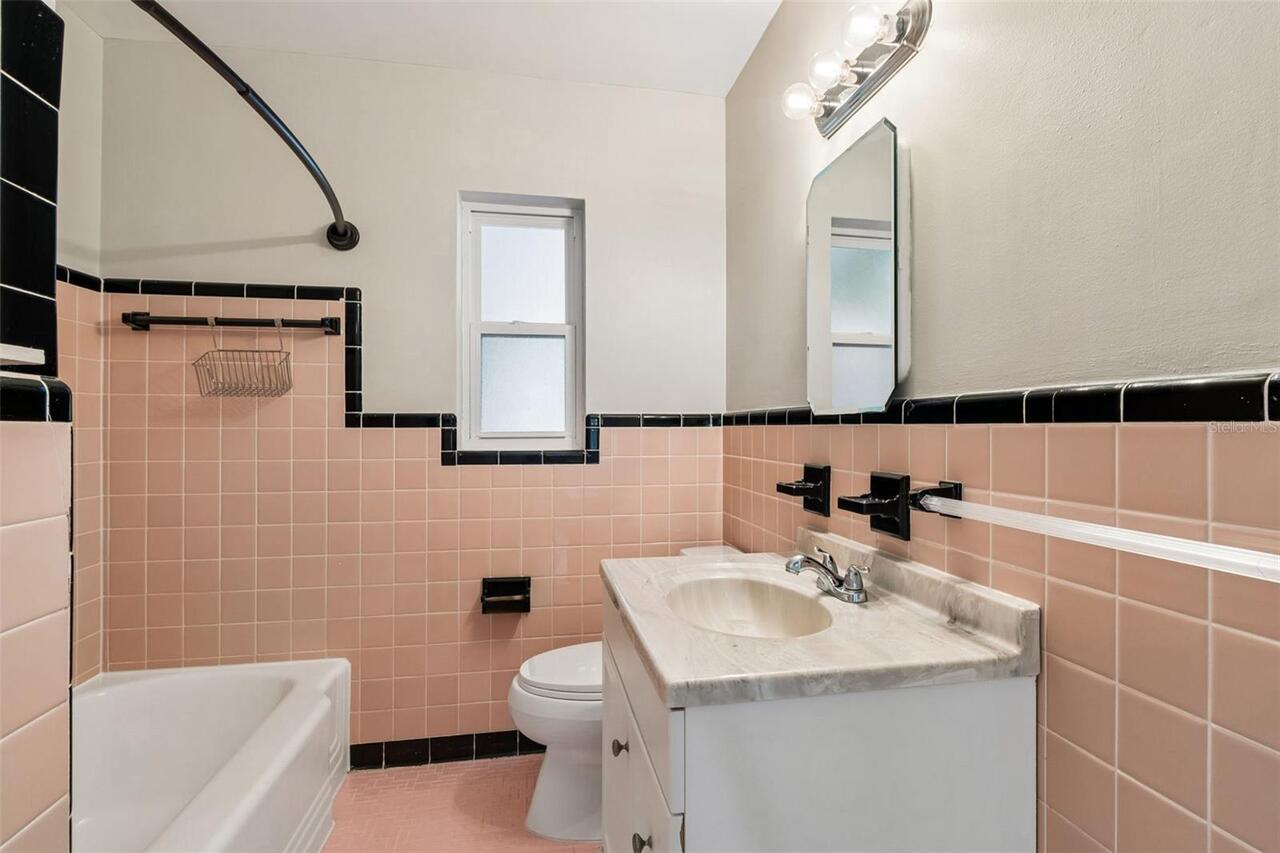 Listing Photo 24