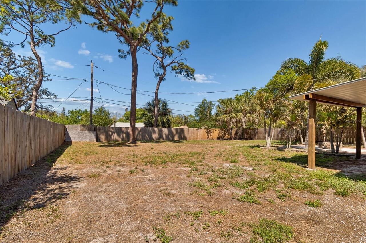 Listing Photo 33