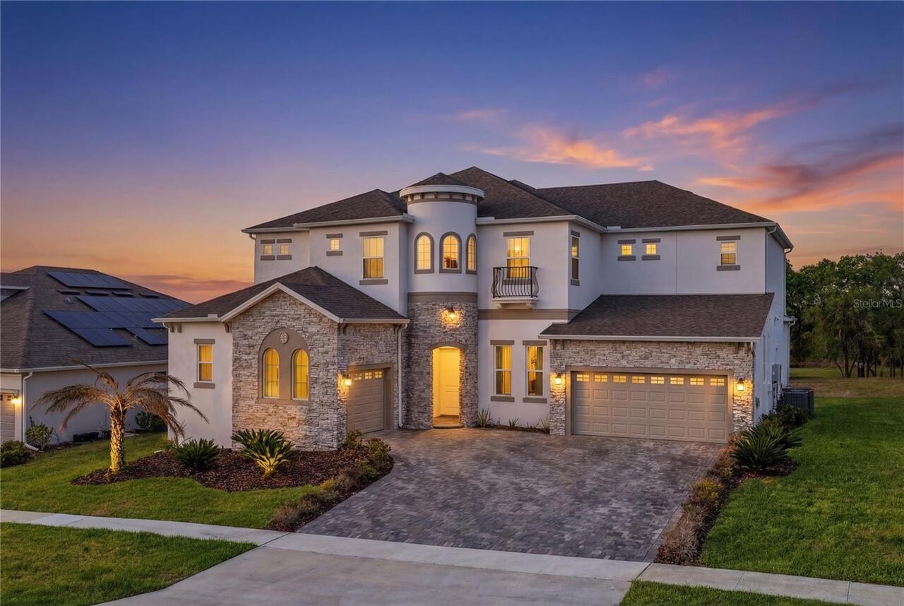 6BR, Home, 5BA, $2,200,000
Read More