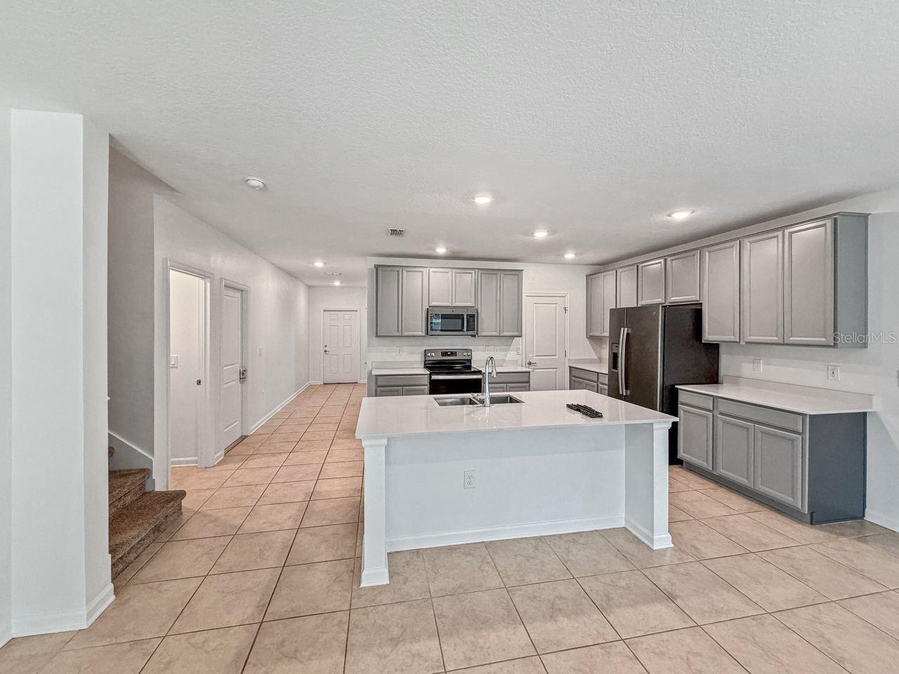 Listing Photo 11