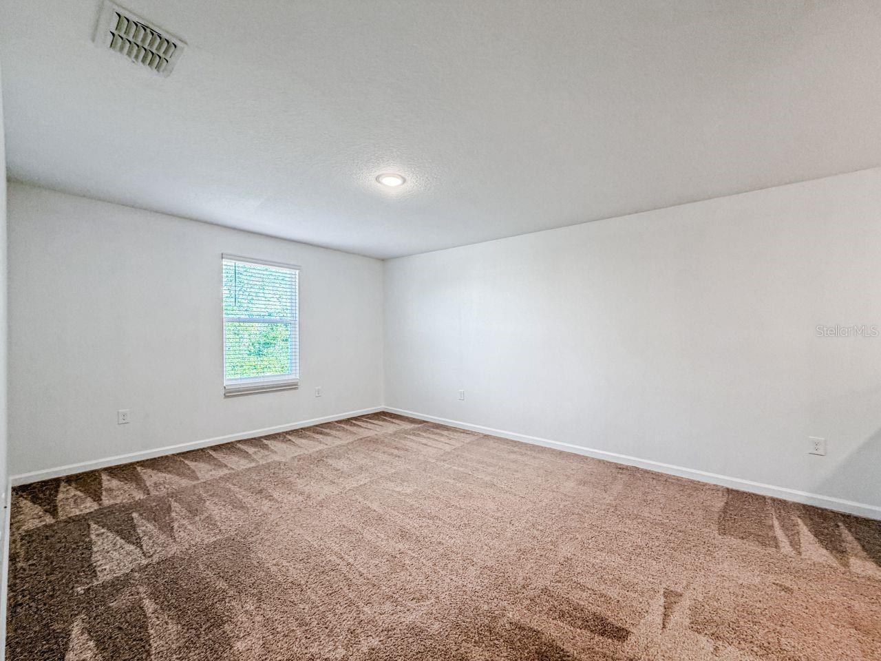 Listing Photo 33