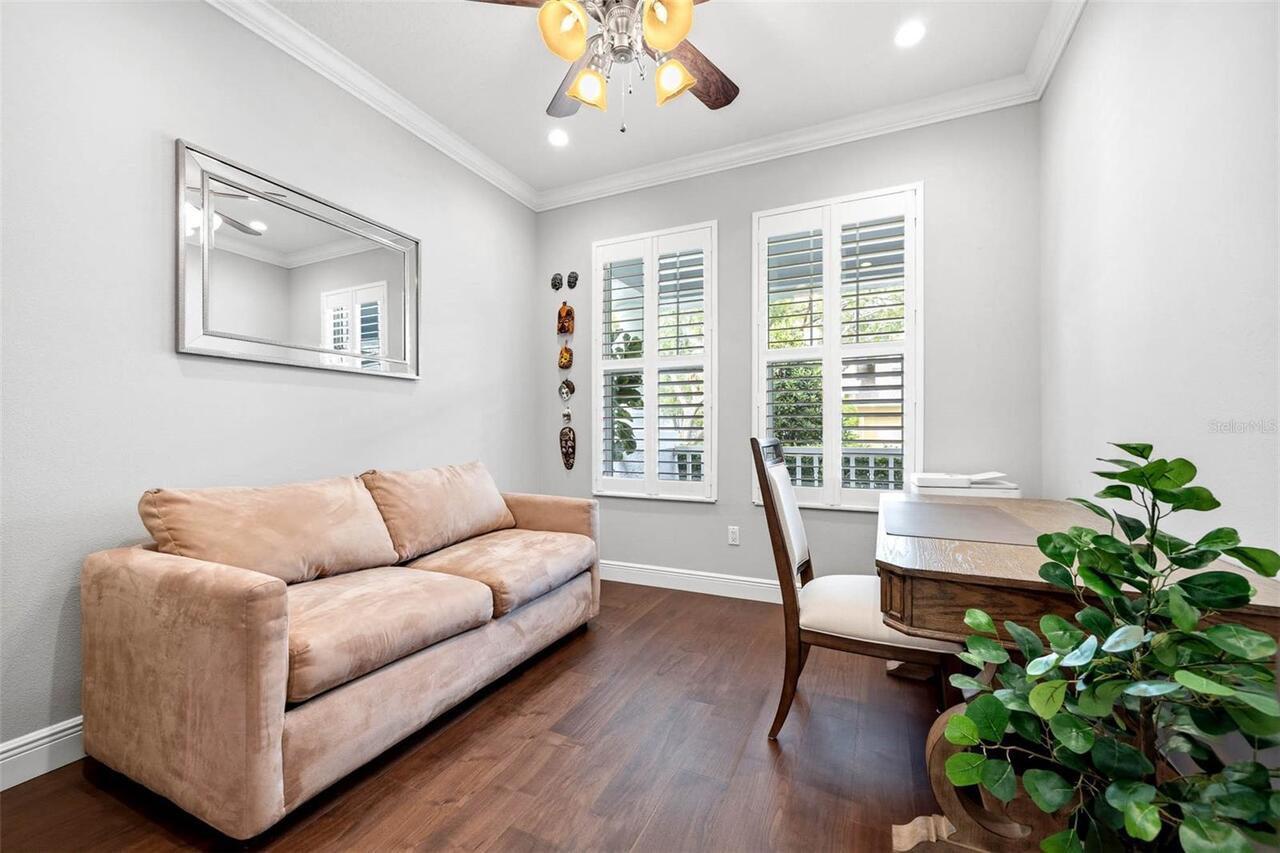 Listing Photo 11
