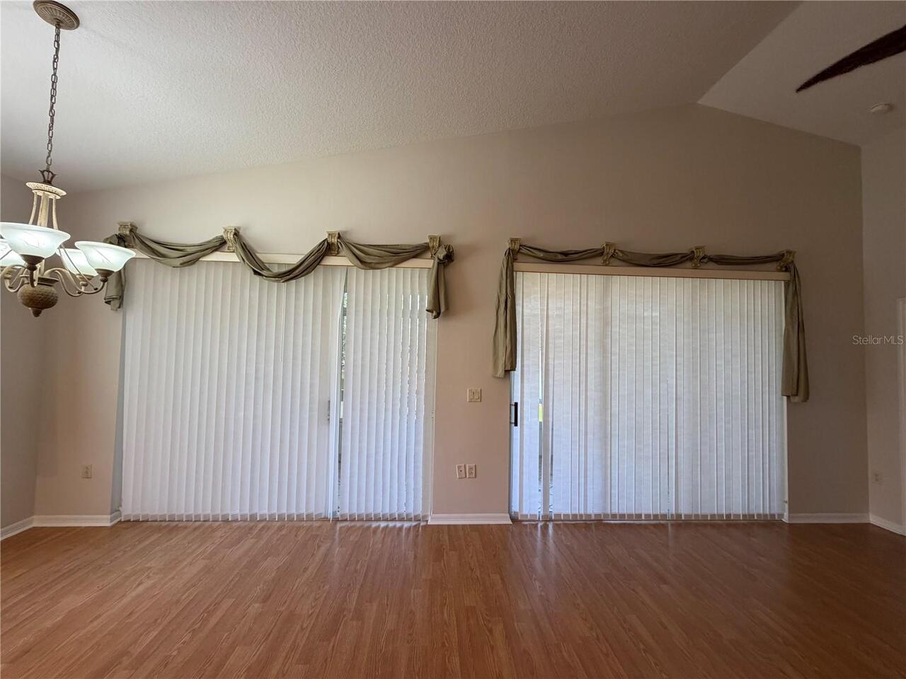 Listing Photo 35
