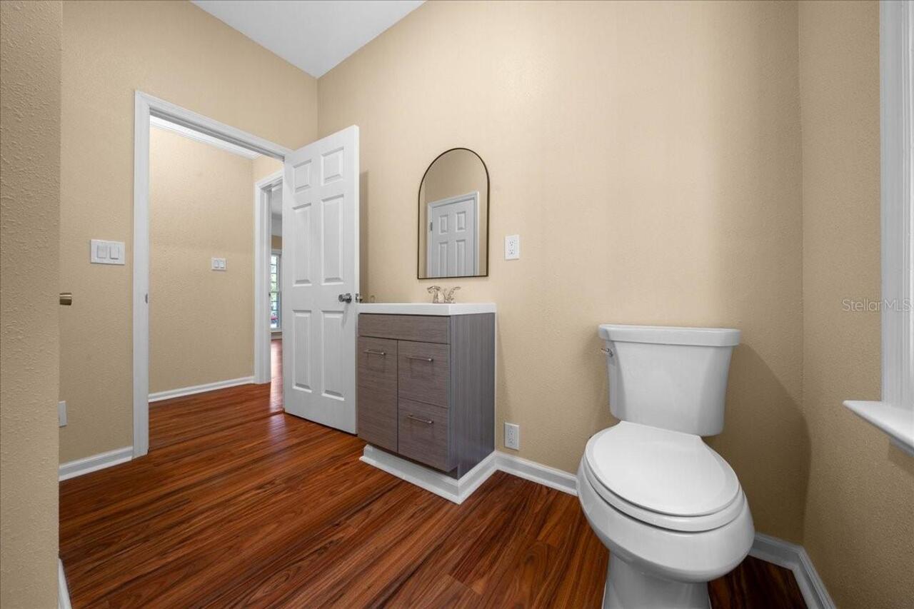 Listing Photo 32