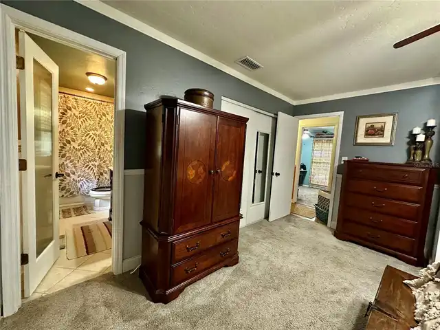 Listing Photo 33