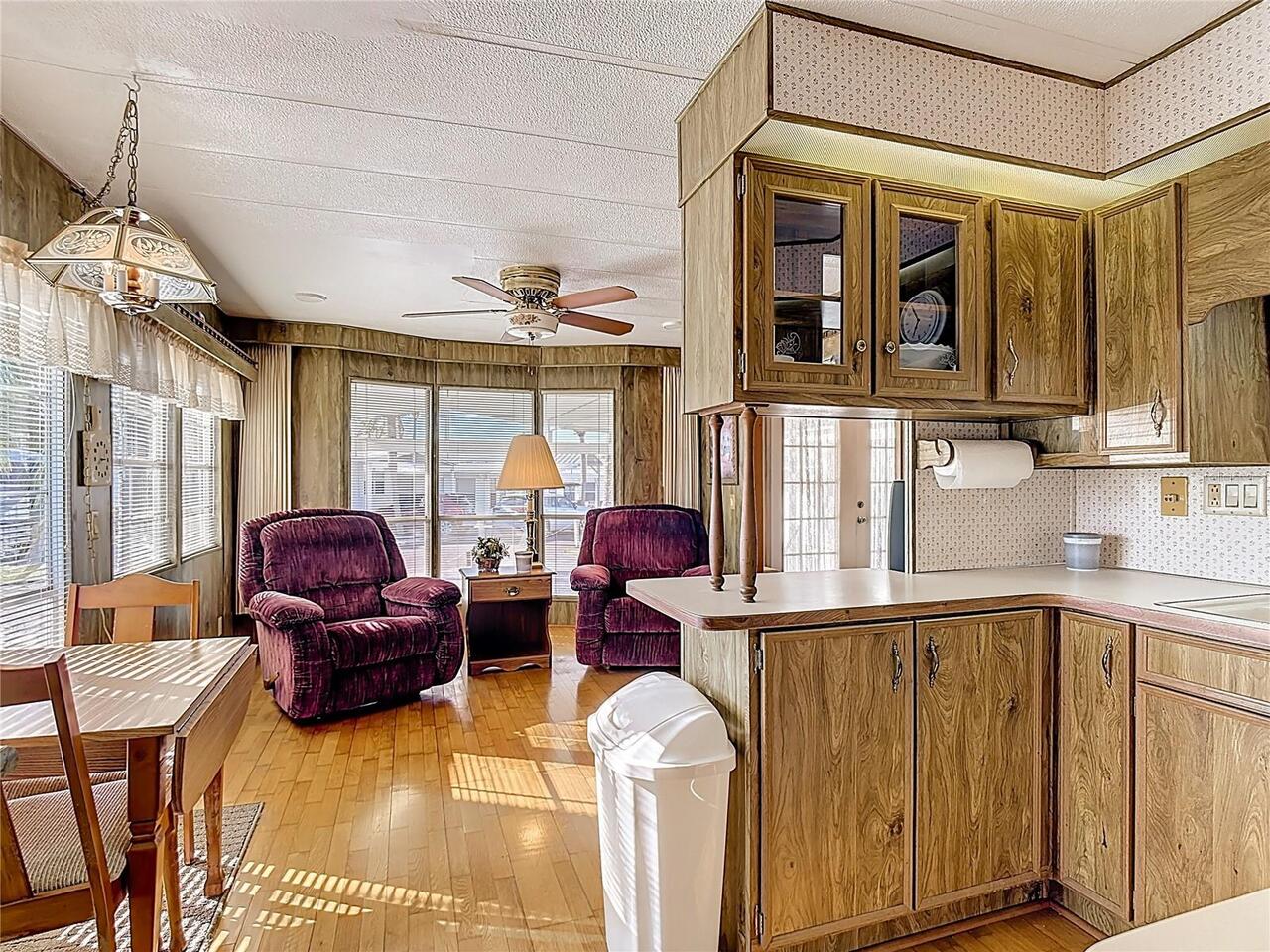 Listing Photo 19