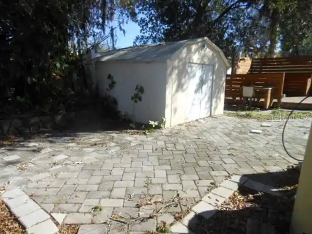 Listing Photo 15