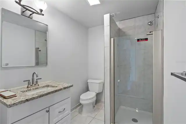 Listing Photo 9