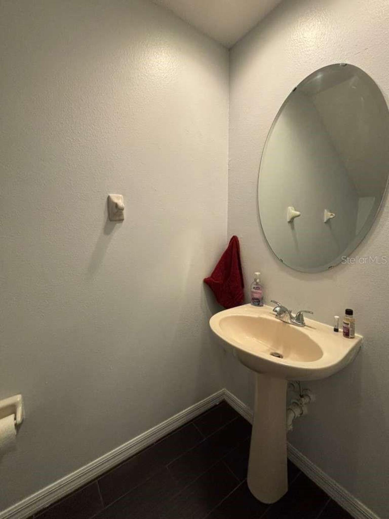 Listing Photo 9