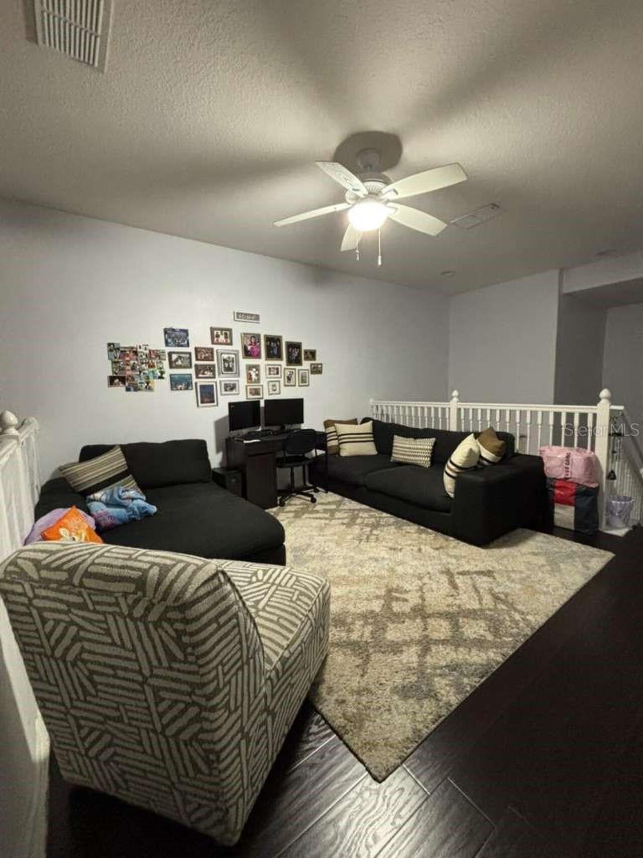 Listing Photo 12
