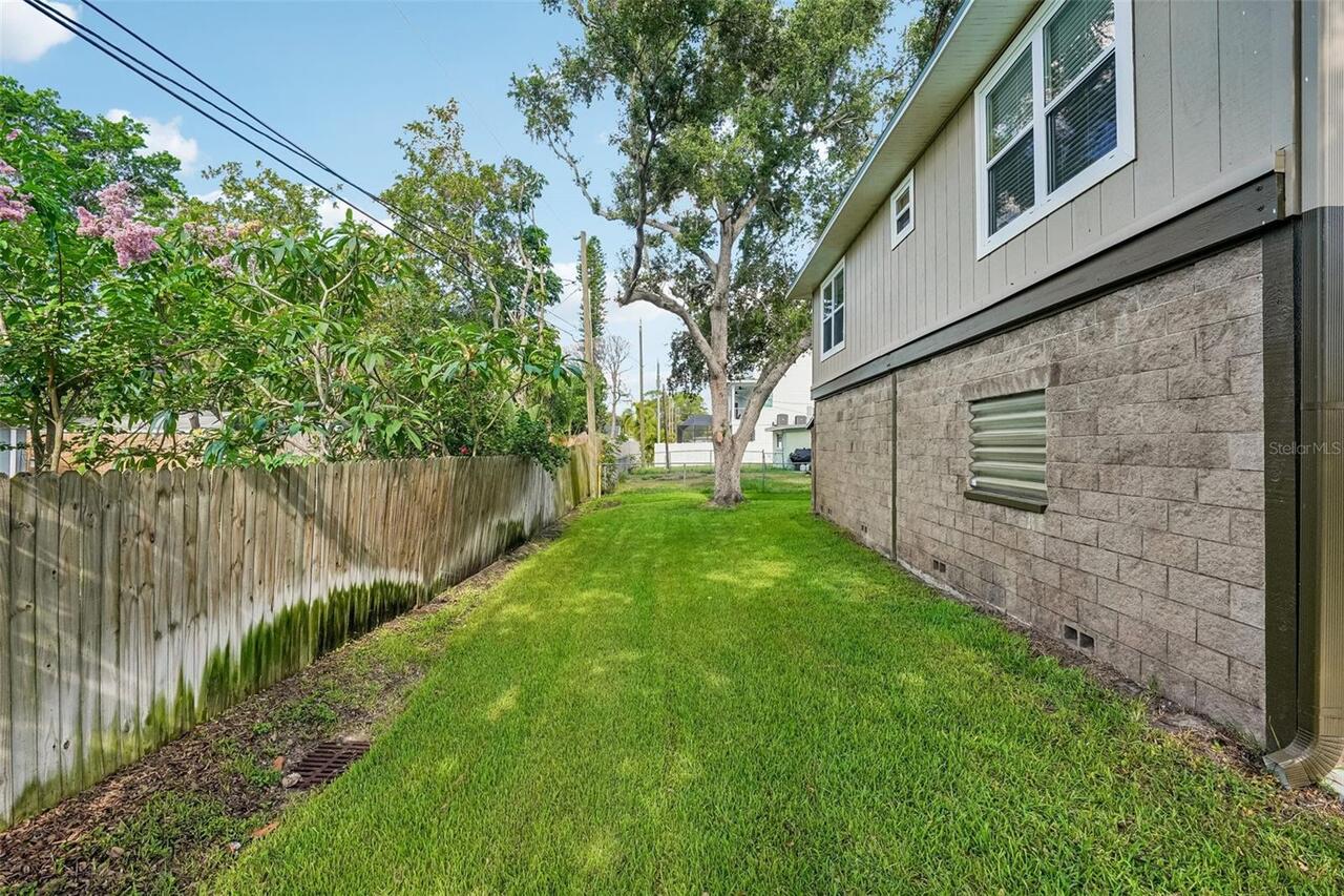 Listing Photo 7
