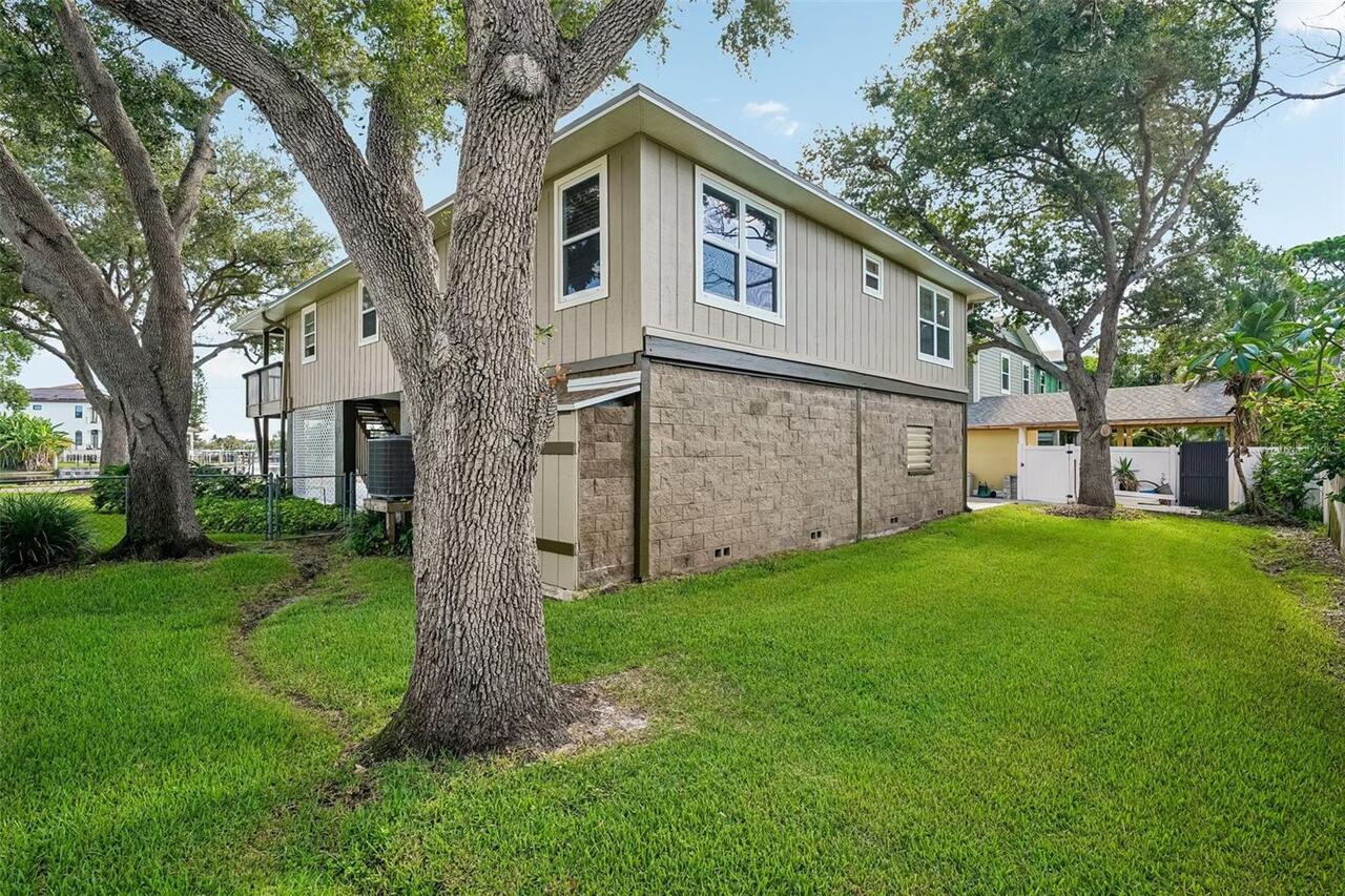 Listing Photo 8