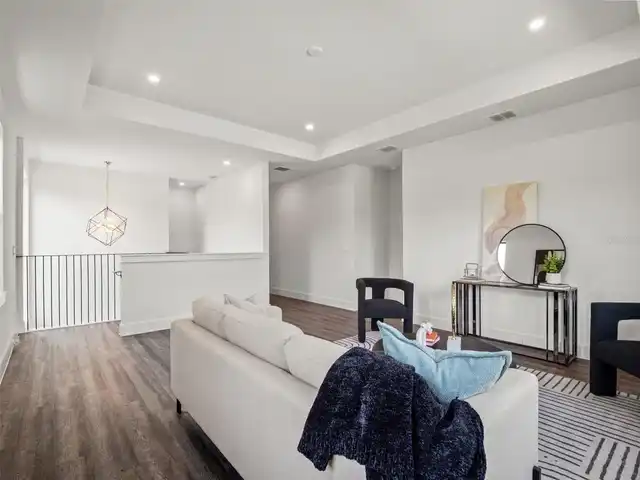 Listing Photo 21