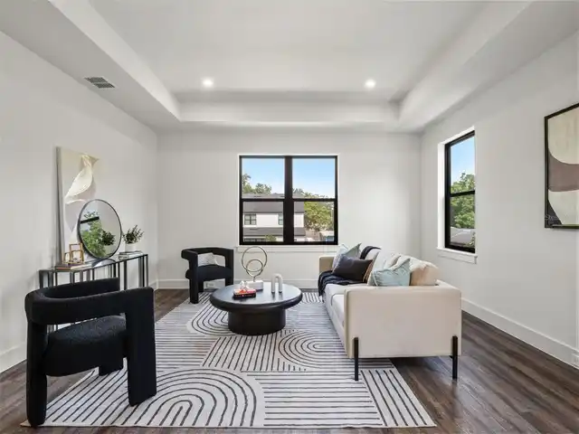 Listing Photo 37