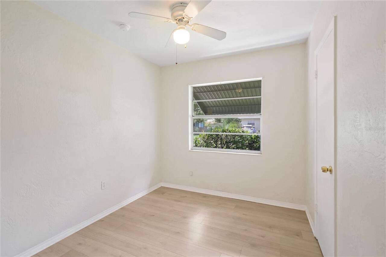 Listing Photo 20