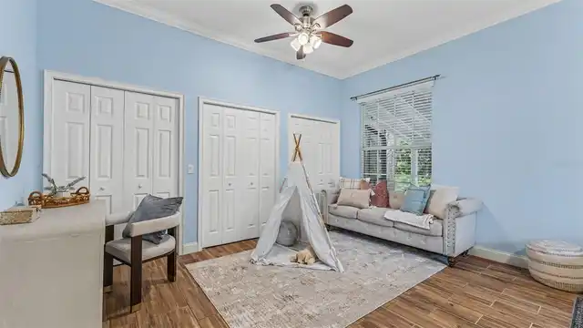Listing Photo 26