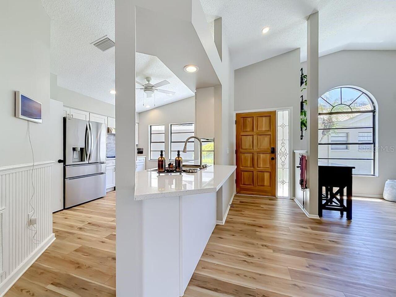Listing Photo 12