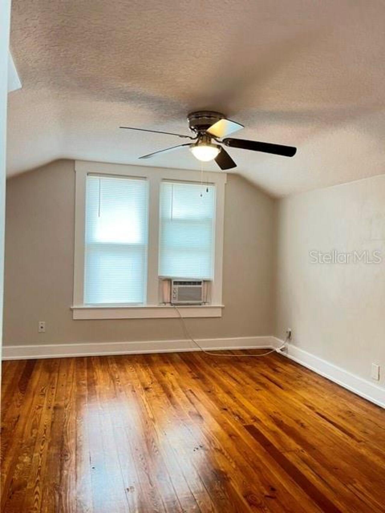 Listing Photo 13