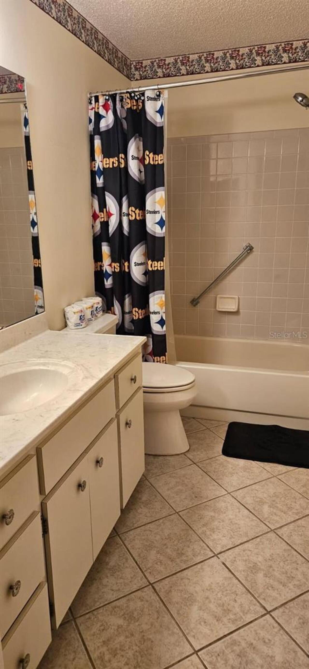 Listing Photo 10