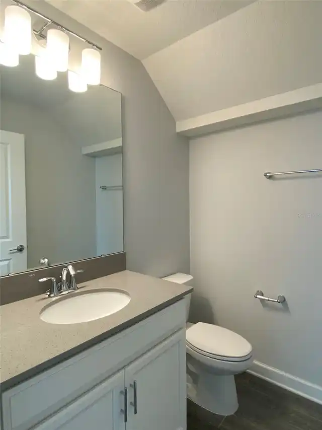 Listing Photo 16
