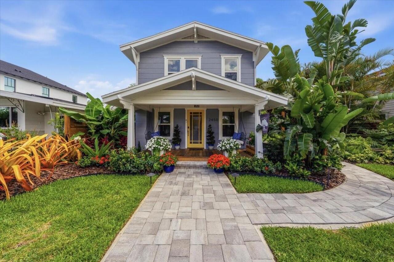 St Petersburg Real Estate