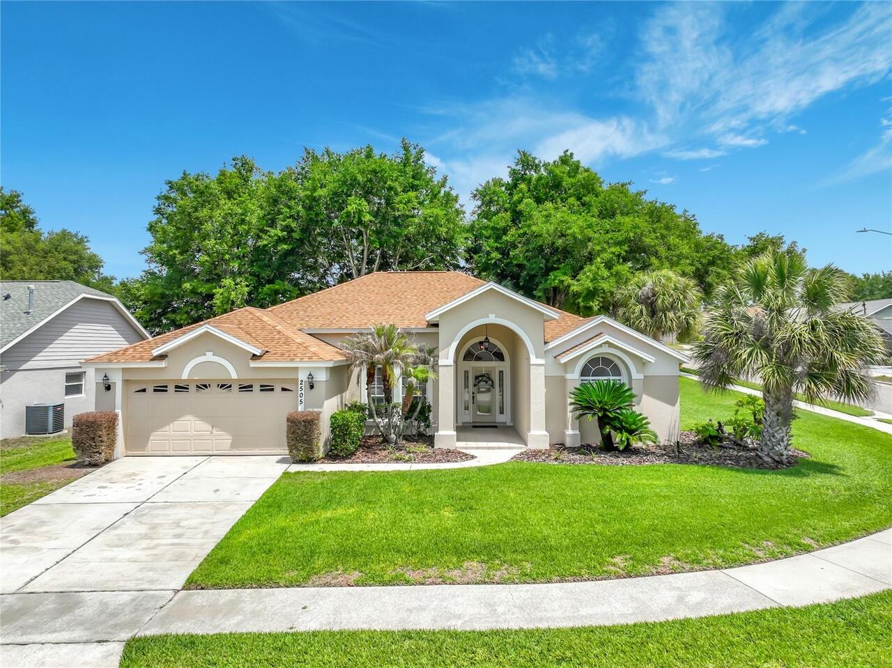 Listing Photo 8