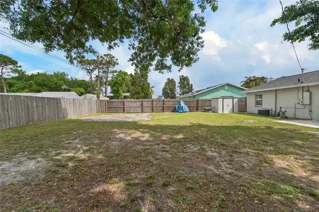 Listing Photo 33